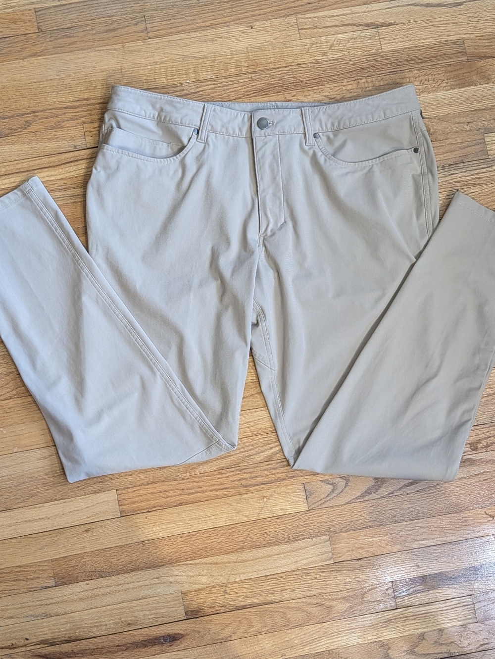 ​Lululemon Commission Slim Pant Warpstreme ABC Tan 36 Classic Seam